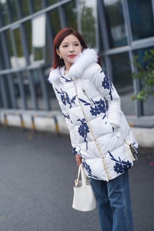 S125 臣禾国风青花瓷羽绒服9234070652 商品图2