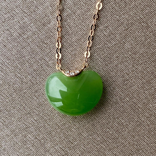 18K玫瑰金和田玉（碧玉）镶钻项链--相思豆/豆形10*13mm/链长40+2cm/苹果绿 商品图0