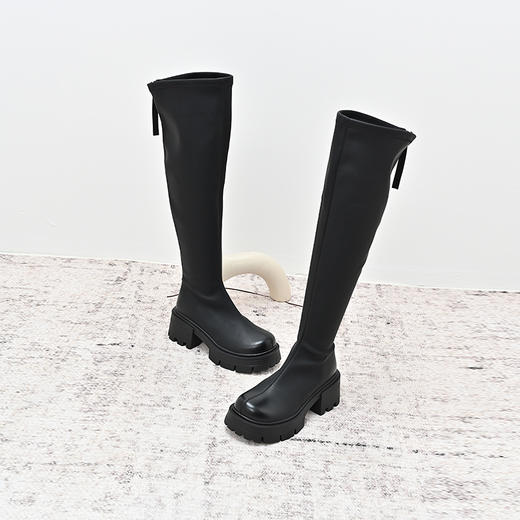 经典鲨2024年冬新款百搭圆头平底加绒过膝显瘦时装弹力靴女KW79-D58061 商品图3