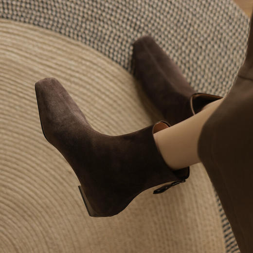 【预售5天】巨好看~真皮复古时尚百搭英伦风平底时装靴短靴KYD&KK10080 商品图0