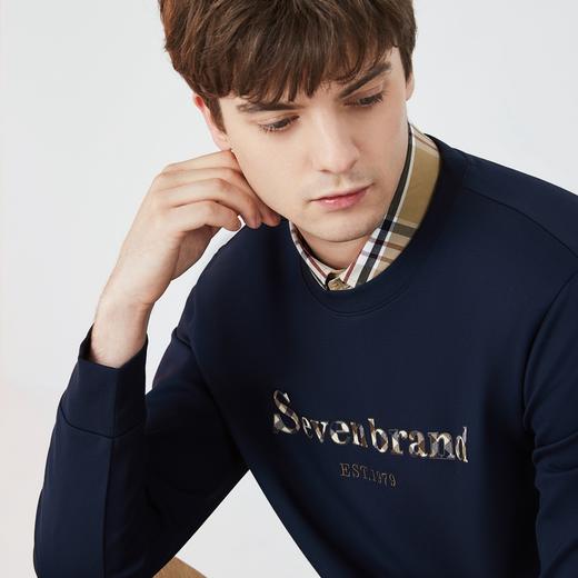 【特价】柒牌男装圆领卫衣秋冬新款时尚百搭字母绣花长袖套头薄上衣潮	123W70180 商品图2