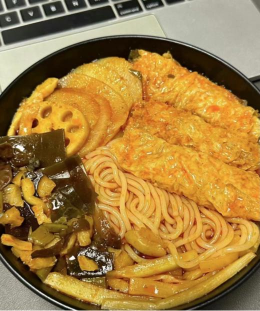 一口上瘾❗😋海底捞同款【菽肴海底捞同款响铃卷 】火锅食材❗嫩滑爽脆，满口爆汁 ❗❗响铃卷120g五包💰39.9💥海苔卷130g三包💰39.9 商品图3