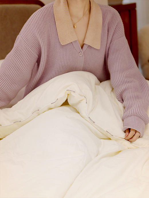 【升级艾草大豆被 温暖过冬】软糯亲肤好触感，舒适轻软不压身，锁温保暖，睡个美容觉～ 商品图2