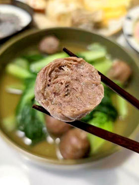 【2斤送半斤，4斤送一斤】顺丰发货 配料干净安心牛肉丸  5.2开始排队发货，—自己孩子放心吃的牛肉丸 牛肉含量≥96%基地直邮