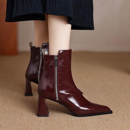 【预售5天】尖头高跟靴女秋冬季保暖英伦风职业马丁靴洋气粗跟短靴SLLK&sl-7856 商品图1