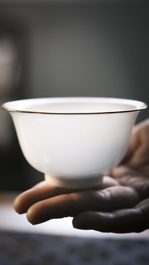 【山纯】超薄胎玉泥两才盖碗（包金边）   商品图4