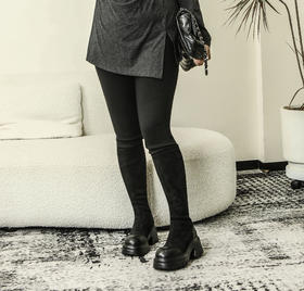 【弹力绒瘦瘦靴】现货，定制打版款！肉肉脚、高脚背可以穿！鞋头、鞋身放量，上脚显腿直显腿瘦！