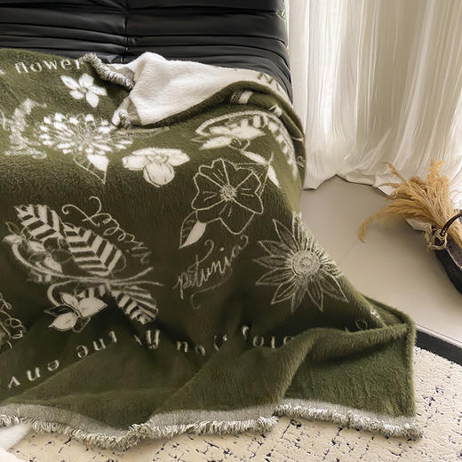 自然醒法式貂绒纱毛毯冬季加厚保暖小毯子轻奢高级感户外披肩毯沙发盖毯MT 商品图5