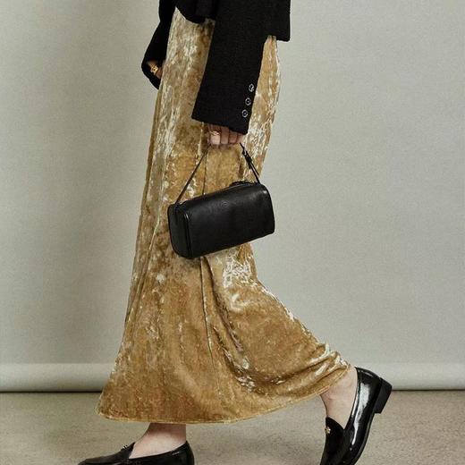 【顺丰包邮】50355 洛诗琳极简老钱风定制头层羊鹿皮设计感笔筒包0862 商品图2