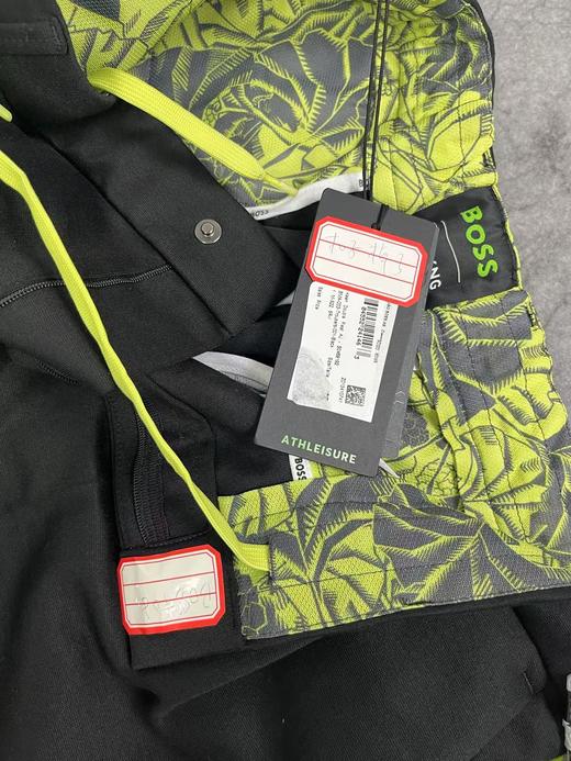 瑕疵Hugo Boss/胡戈波士 男士常规版双褶拼色拉链口袋舒适休闲长裤 商品图2