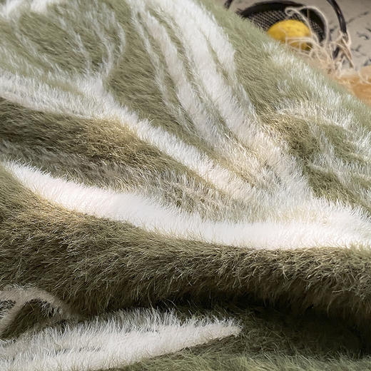 自然醒法式貂绒纱毛毯冬季加厚保暖小毯子轻奢高级感户外披肩毯沙发盖毯MT 商品图12