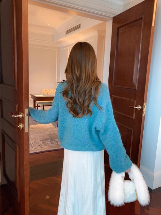 张心子【Lu系法则】重工氛围感亮片套头毛衣女秋冬新款显白上衣仙 U2411011 商品图5