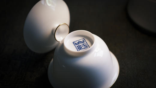 【山纯】超薄胎玉泥两才盖碗（包金边）   商品图7