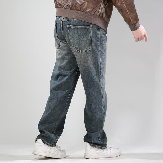 DRONKOO 2024 内抽绳松紧腰口袋脚口磨破复古洗水复合绒厚牛仔长裤 商品图3