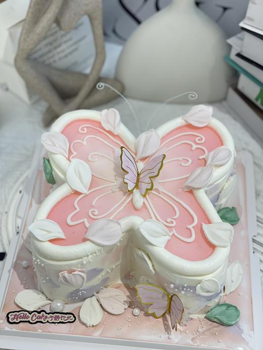 异形蝴蝶刮刀花奶油蛋糕 提前一天预定 下单前请仔细阅读商品详情 商品图0