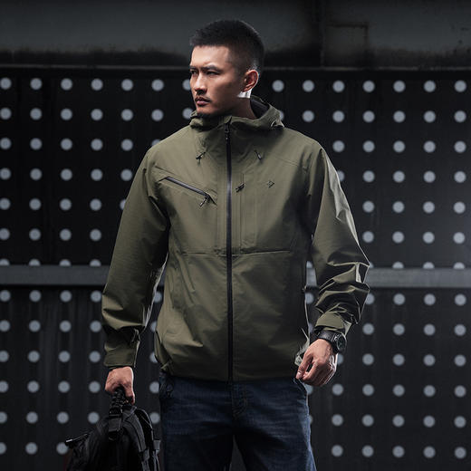 隐之飞鲨战术冲锋衣户外登山服防风休闲男士连帽透气外套 商品图3