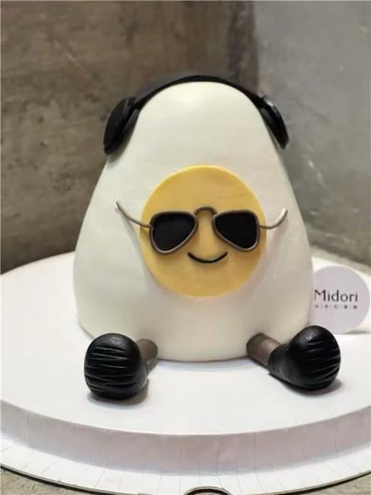 Jellycat墨镜蛋生日蛋糕 | Midori 商品图2