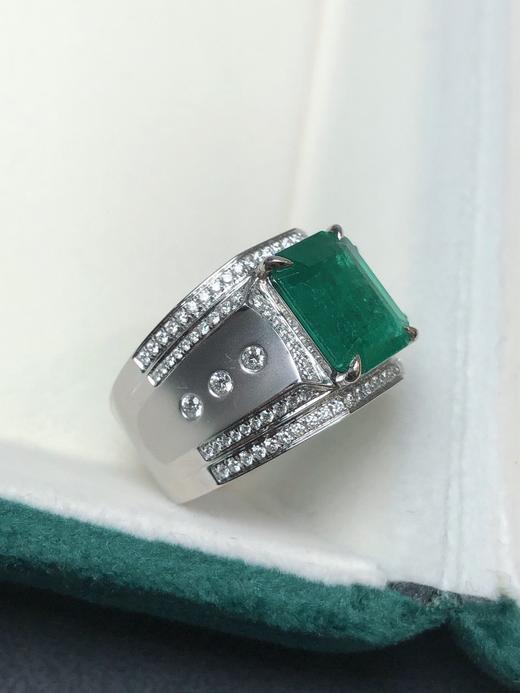 3.93克拉祖母绿男戒 商品图3