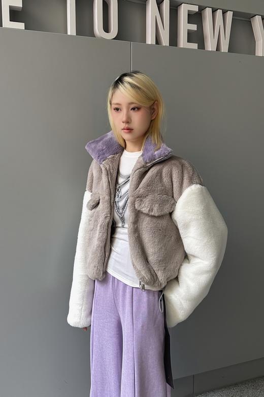 WHO KNOWS 拼色毛毛慵懒外套 19342 商品图0