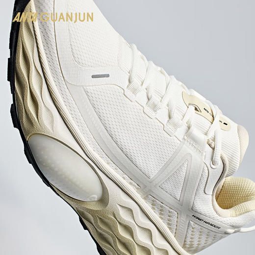 安踏冠军乘风梭织版  城际路跑鞋户外女越野跑鞋徒步鞋122446623A 商品图2