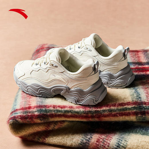 安踏陨石丨复古老爹鞋女冬季新款革网拼接潮流休闲鞋子122448856 商品图0