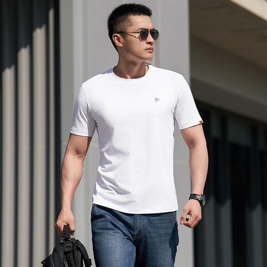 秘之疾风速干珠地圆领短袖T恤夏休闲时尚百搭男士半袖户外 商品图3
