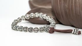 限时折扣（4.5折）丨六字真言珠串银手链（小）丨S925克重42