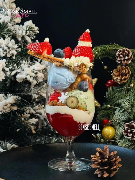 圣诞草莓芭菲（仅限店内堂食） 商品图1
