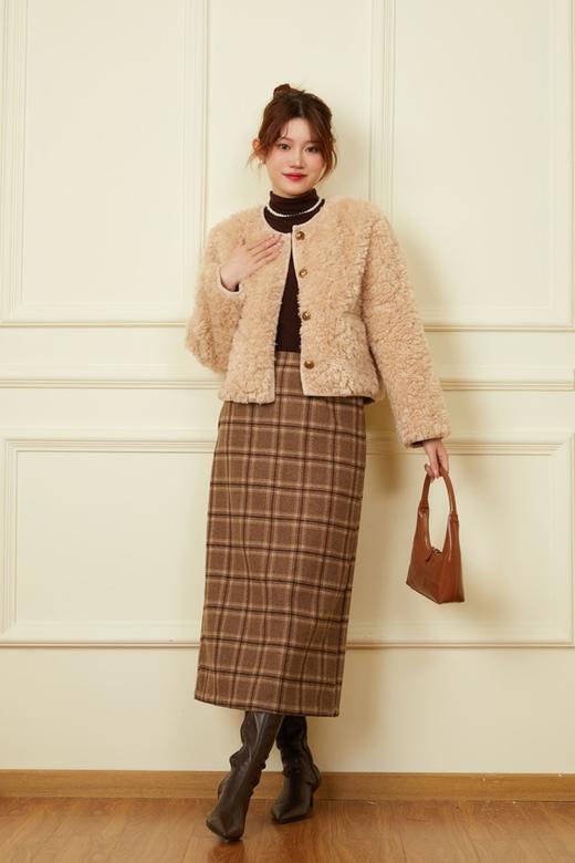 ANSUABEL 时髦感卡其色羊羔毛短款毛绒外套 19316 商品图3