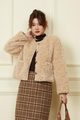ANSUABEL 时髦感卡其色羊羔毛短款毛绒外套 19316