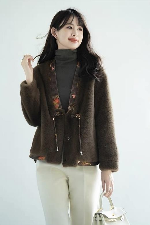 ELLA JADE 中式盘扣拼接领仿水貂外套 19477 商品图0