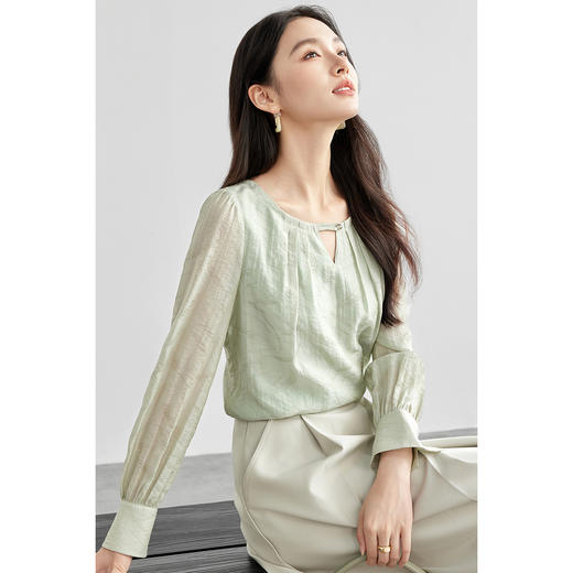 【内购】国风新中式天丝衬衣女圆领三角镂空暗纹纽扣轻薄长袖雪纺衫-151V57941 商品图1