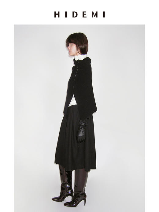 HIDEMI 进口澳洲美利奴羊毛纽扣设计感多穿式披肩斗篷 商品图3