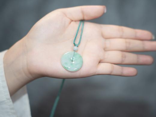 【福利款】翡翠玉平安扣（飘花）圈口26.5mm 商品图7