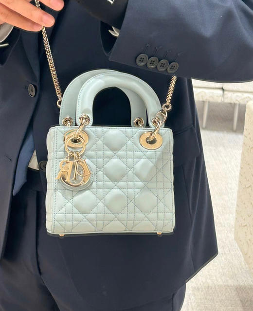 🉐️450包邮
原单三格戴妃 商品图1