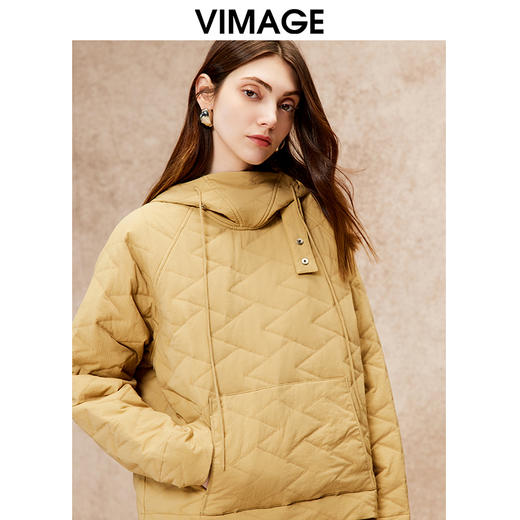 VIMAGE纬漫纪冬季新款简约时尚百搭显瘦连帽短款宽松棉服外套V2210804 商品图3