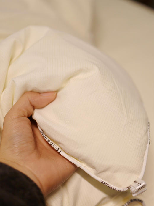 【升级艾草大豆被 温暖过冬】软糯亲肤好触感，舒适轻软不压身，锁温保暖，睡个美容觉～ 商品图3