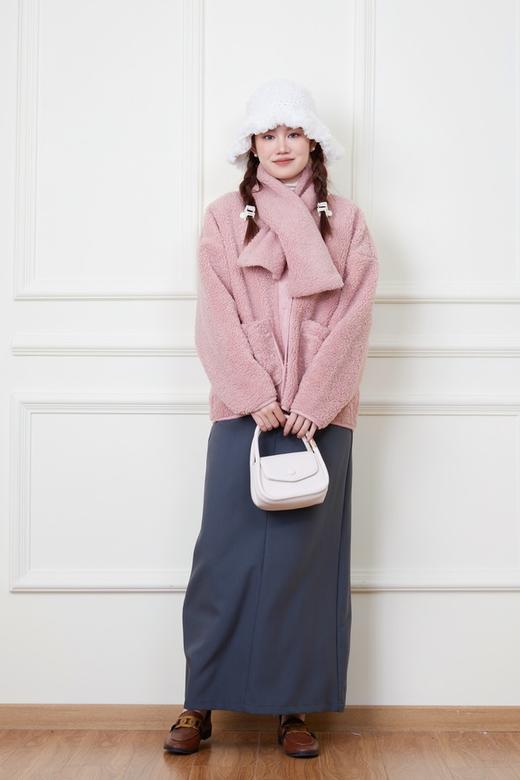 LNNNS 粉色短款毛绒围巾外套套装 19289 商品图3