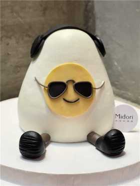 Jellycat墨镜蛋生日蛋糕 | Midori