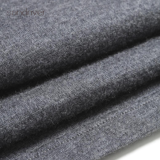 精纺羊绒针织女高领打底衫SJF96W337N 商品图1