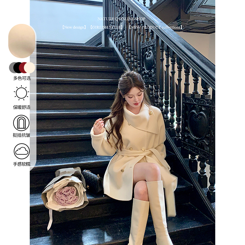 西遇黑色短款毛呢外套女冬季新款高领千金风收腰双排扣大衣SS141373