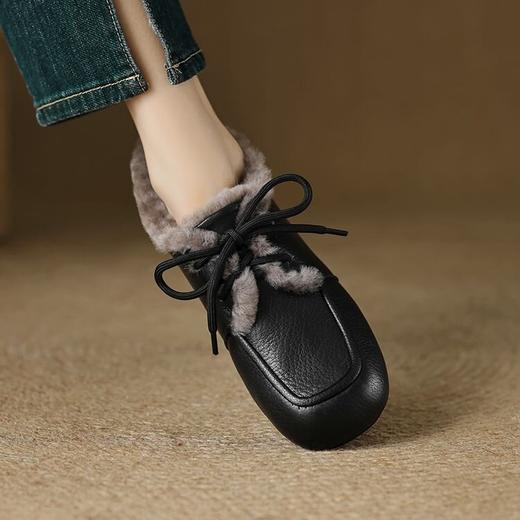 【预售5天】羊毛羊皮方头系带保暖豆豆鞋女深口低跟平底勃肯鞋加厚加绒乐福鞋SSS&S9063M 商品图3