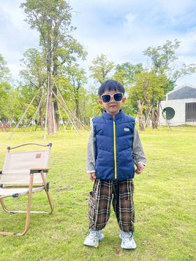 不怕脏的三防羽绒马甲