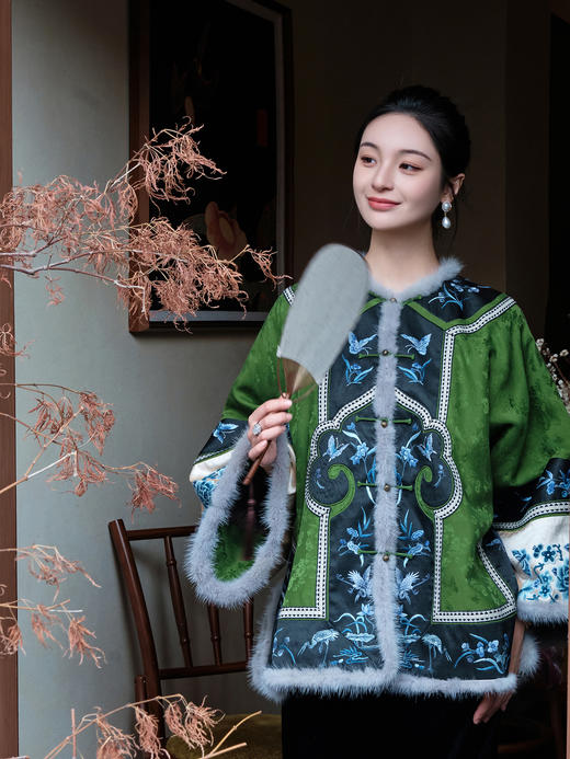 盛唐牡丹| 香云纱三蓝绣水貂棉外套 商品图0