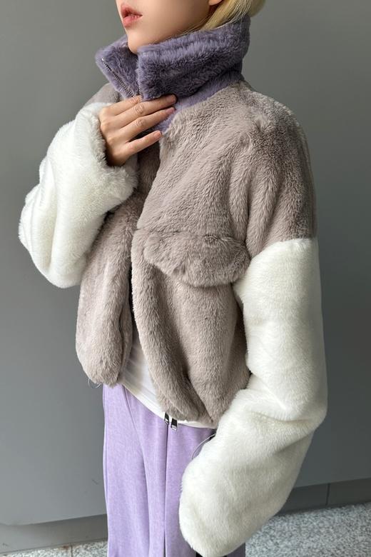 WHO KNOWS 拼色毛毛慵懒外套 19342 商品图1