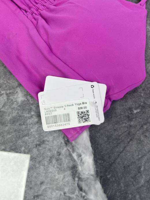 瑕疵Lululemon Strappy 女士A/B轻度支撑柔软排汗吊带V领瑜伽运动内衣 商品图2