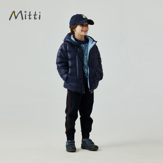 【5折】8楼MITTI童装冬款男童羽绒服吊牌价；999元 活动价：499元 商品图1