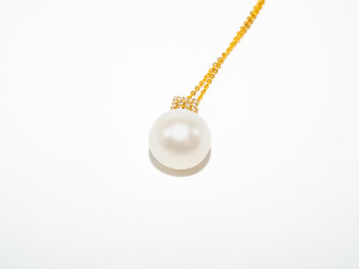 【热销款】珍珠吊坠（方形K黄扣）10.9mm 商品图2