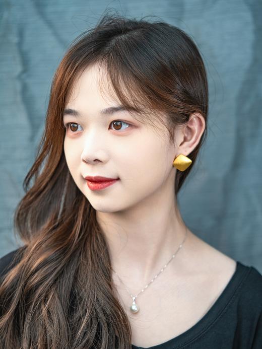 【推荐款】方形磨砂黄金耳饰999足金克重4.52（单个2.25） 商品图3