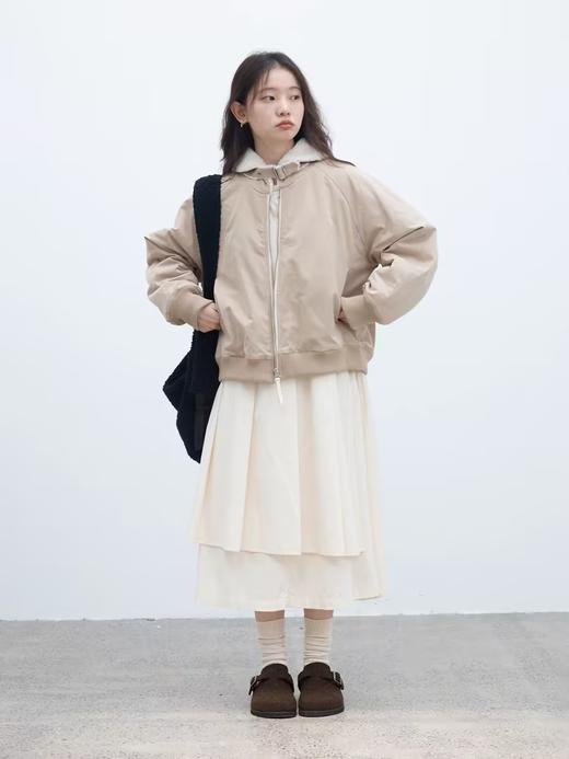 步履不停/4D31152C/纯棉灯芯绒米白打底百褶连衣裙 商品图3